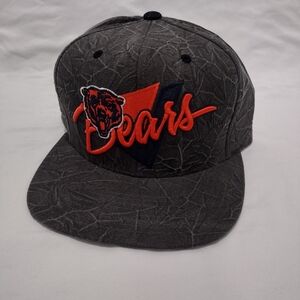 Mitchell & Ness Gray Bears Hat with Red and Blue Logo